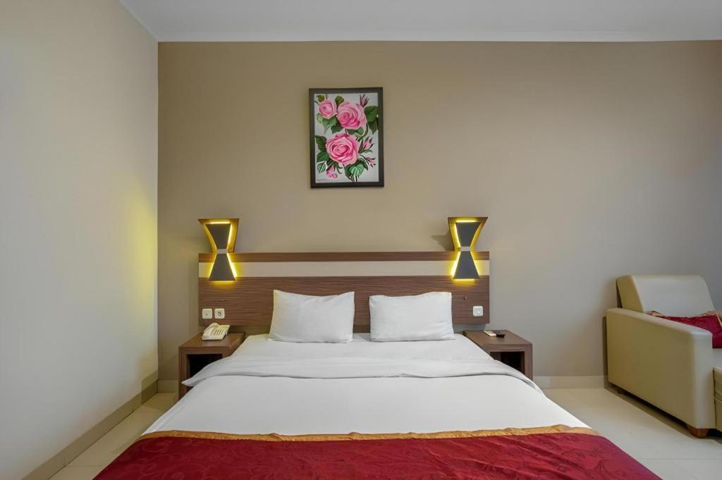 Raffleshom Hotel Bandung Exterior photo
