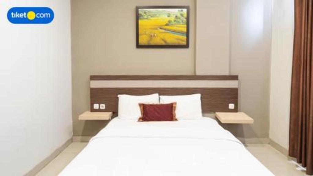 Raffleshom Hotel Bandung Exterior photo